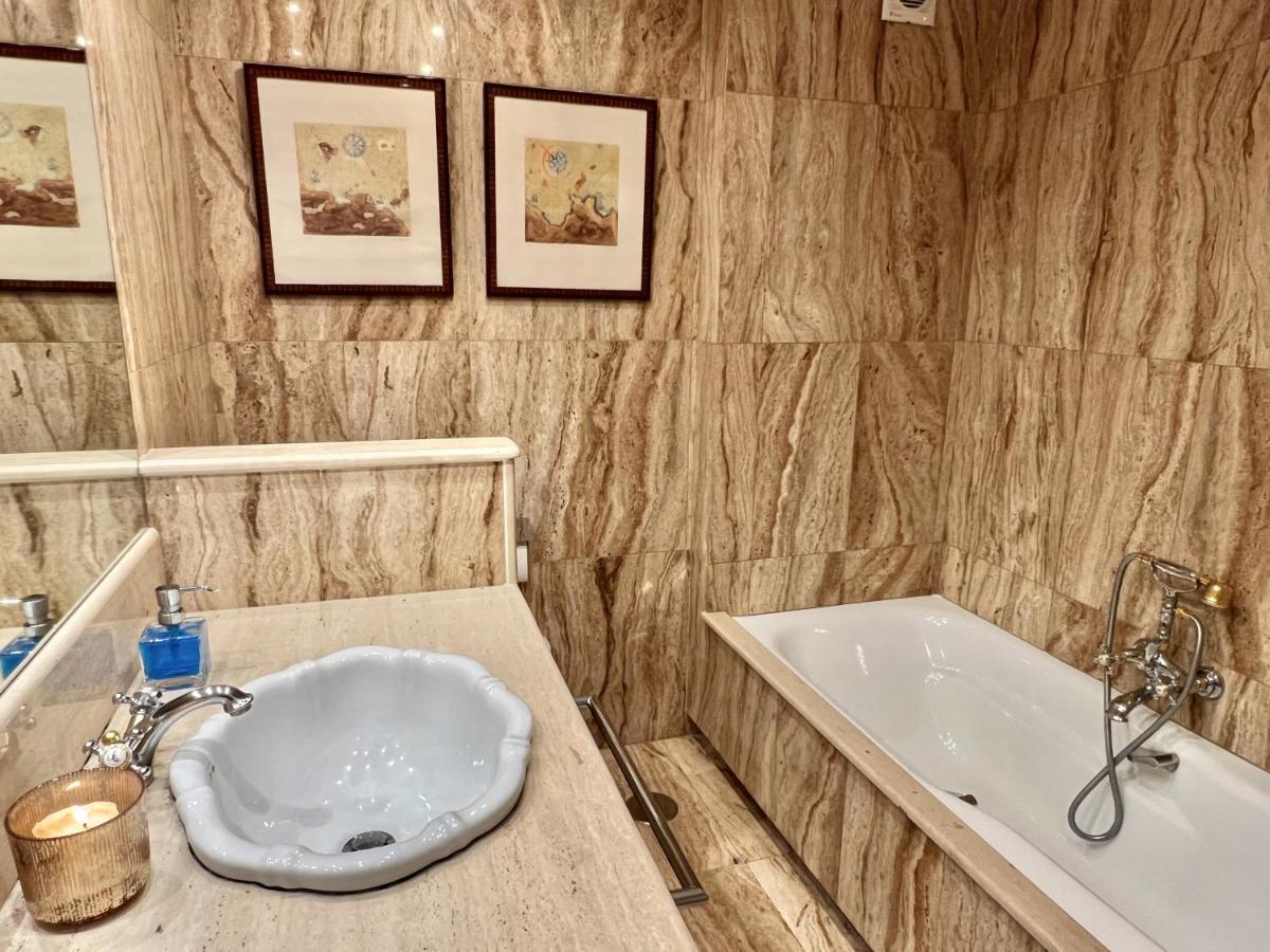 Apartamento Luminoso Cerca Playa Sardinero Con Parking Privado Σανταντέρ Εξωτερικό φωτογραφία